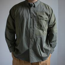 画像をギャラリービューアに読み込む, PATCHWORK RAGLAN SHIRTS - OLIVE -