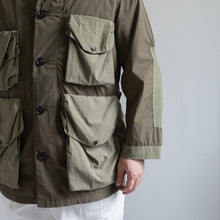 Load image into Gallery viewer, 4WAY STRETCH HIKE JACKET -OLIVE-
