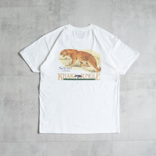 画像をギャラリービューアに読み込む, KHAKI JUNGLE PRINTED CREW TEE SAFARI クルーズ/ホワイト Tシャツ バックプリント ビッグサイズ 大きいサイズメンズ テングストア大阪