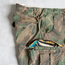 画像をギャラリービューアに読み込む, MAN PATCHWORK SHORT CARGO PANTS  (B)- CAMOUFLAGE -