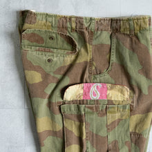 Load image into Gallery viewer, MAN PATCHWORK SHORT CARGO PANTS (D) - NEW CAMOUFLAGE -