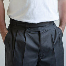 Load image into Gallery viewer, LAC 新作 GURKHA SHORTS  グルカパンツ ボトムス ハーフパンツ 大きいサイズのメンズファッションテングストア大阪