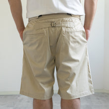 Load image into Gallery viewer, LAC 新作 GURKHA SHORTS  グルカパンツ ボトムス ハーフパンツ 大きいサイズのメンズファッションテングストア大阪