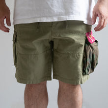 画像をギャラリービューアに読み込む, MAN PATCHWORK SHORT CARGO PANTS ショートカーゴパンツ カーキ 大きいサイズ ビッグサイズ 大きいサイズメンズ テングストア大阪