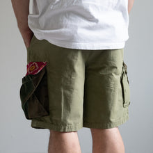 画像をギャラリービューアに読み込む, MAN PATCHWORK SHORT CARGO PANTS ショートカーゴパンツ カーキ 大きいサイズ ビッグサイズ 大きいサイズメンズ テングストア大阪