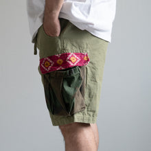 画像をギャラリービューアに読み込む, MAN PATCHWORK SHORT CARGO PANTS ショートカーゴパンツ カーキ 大きいサイズ ビッグサイズ 大きいサイズメンズ テングストア大阪