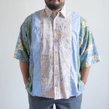 Load image into Gallery viewer, LIGHT ON THE ANTI CITY REMAKE SHIRTS LACオリジナルリメイクシャツ パッチワークシャツ 大きいサイズ ビッグサイズ 大きいいサイズメンズ テングストア大阪
