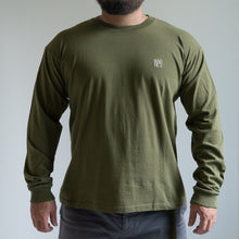 Load image into Gallery viewer, EMB LOGO LS TEE -OLIVE-