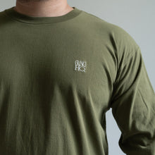 Load image into Gallery viewer, EMB LOGO LS TEE -OLIVE-