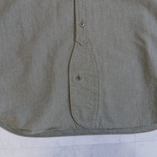 画像をギャラリービューアに読み込む, NIGEL CABOURN BRITISH OFFICERS SHIRT ダークグリーン シャツ 大きいサイズ メンズ テングストア大阪
