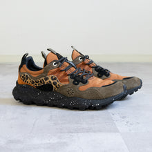 Load image into Gallery viewer, FLOWER MOUNTAIN YAMANO3 BURT ORANGE スニーカー 大きいサイズ テングストア大阪