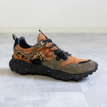 Load image into Gallery viewer, FLOWER MOUNTAIN YAMANO3 BURT ORANGE スニーカー 大きいサイズ テングストア大阪