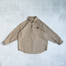 画像をギャラリービューアに読み込む, A/E FLAP POCKET SHIRTS - BROWN -