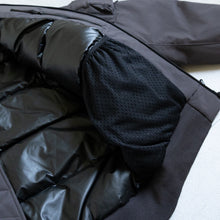 画像をギャラリービューアに読み込む, +phenix FLIGHT DOWN JACKET -CHARCOAL-