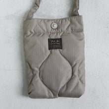 画像をギャラリービューアに読み込む, MILITARY CROSSBODY DOWN BAG - L.MOCHA -