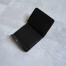 画像をギャラリービューアに読み込む, TRIANGLE MINI WALLET - BLACK -