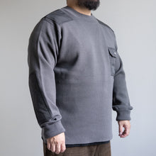 Load image into Gallery viewer, NON DOWN MILITARY CREW KNIT - CHARCOAL -