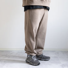 画像をギャラリービューアに読み込む, MAC MURRAY PANTS - SILKY BROWN -