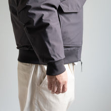 画像をギャラリービューアに読み込む, +phenix FLIGHT DOWN JACKET -CHARCOAL-