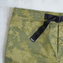 画像をギャラリービューアに読み込む, CAMO BORD SHORTS - DEEP GREEN -