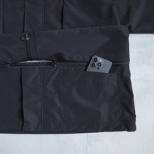 Load image into Gallery viewer, 4WAY TRANSFORM JACKET - BLACK -