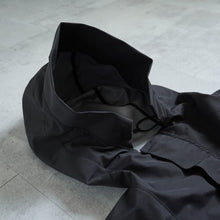 Load image into Gallery viewer, 4WAY TRANSFORM JACKET - BLACK -