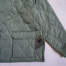 画像をギャラリービューアに読み込む, MILITARY PULL OVER DOWN HOODIE - OLIVE -