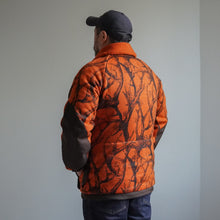 Load image into Gallery viewer, HORN TREE PRINT WOOL BOA JACKET - ORANGE -