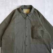 画像をギャラリービューアに読み込む, PATCHWORK RAGLAN SHIRTS - OLIVE -