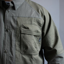画像をギャラリービューアに読み込む, PATCHWORK RAGLAN SHIRTS - OLIVE -