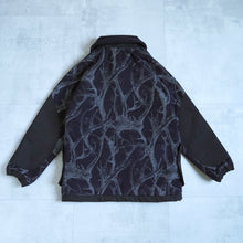 Load image into Gallery viewer, HORN TREE PRINT WOOL BOA JACKET - NAVY -