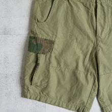 画像をギャラリービューアに読み込む, MAN PATCHWORK SHORT CARGO PANTS  (F)-GREEN -
