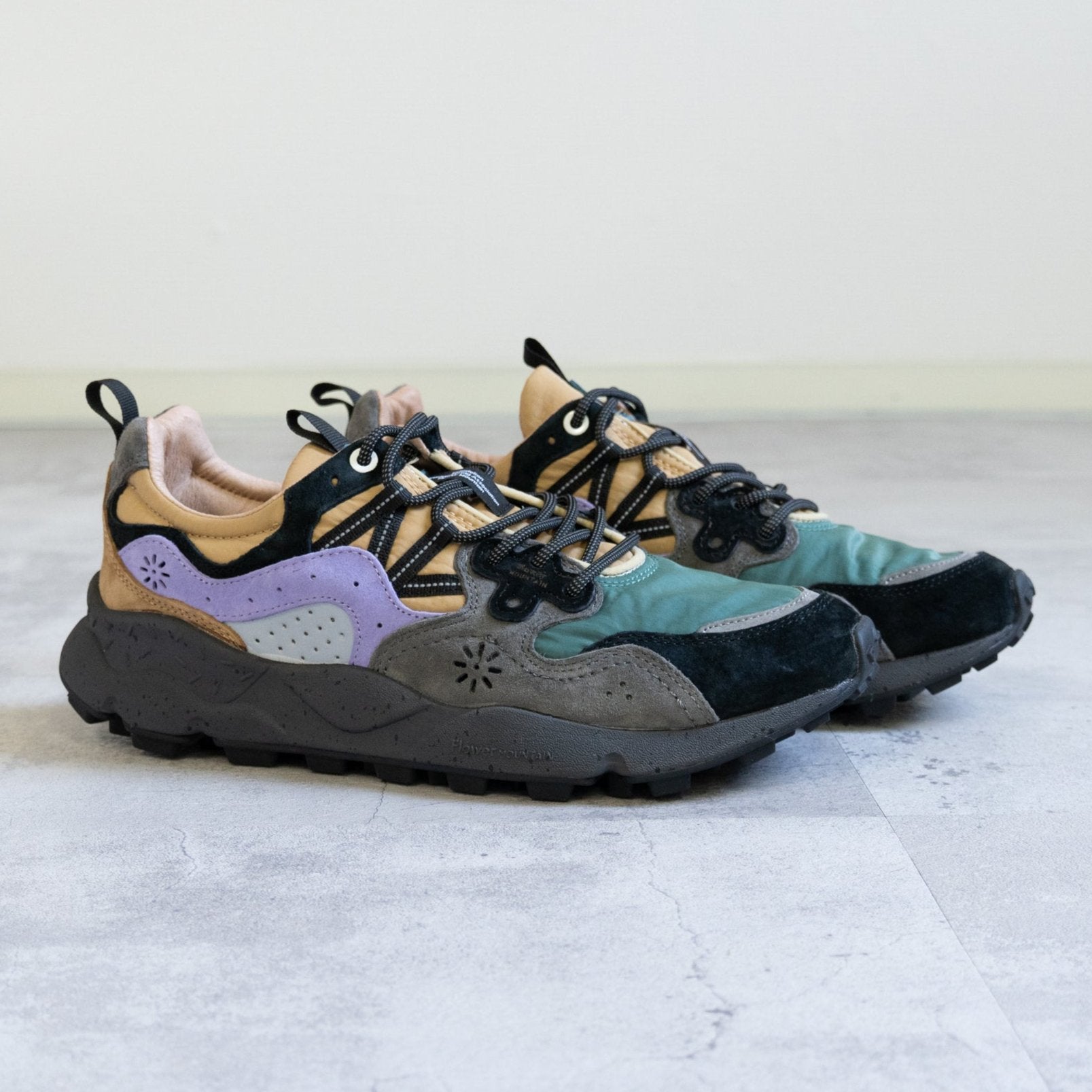 FLOWER MOUNTAIN – TENG STORE OSAKA