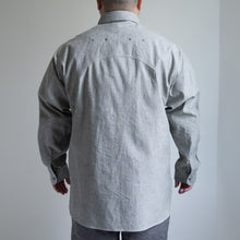 Load image into Gallery viewer, NIGEL CABOURN　NEW MEDICAL SHIRT　インディゴ　シャツ　大きいサイズ　メンズ　テングストア大阪
