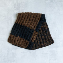 画像をギャラリービューアに読み込む, HAND KNIT LONG MUFFLER - BLACK × BROWN MIX -
