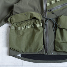 画像をギャラリービューアに読み込む, ALL WEATHER DOUBLE ACTION 2WAY COLLAR JACKET -OLIVE-
