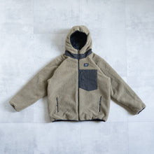 画像をギャラリービューアに読み込む, MOUNTAIN REVERSIBLE DOWN  BOA HOODIE- BLACK×BEIGE-
