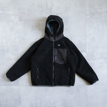 Load image into Gallery viewer, Mountain Reversible Down Boa Hoodie-D.GRAY x BLACK-
