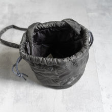 Load image into Gallery viewer, Drawstring Down Bag -D.Charcoal-
