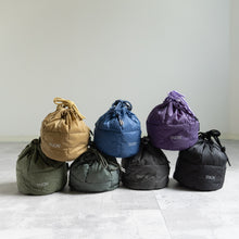 画像をギャラリービューアに読み込む, DRAWSTRING DOWN BAG - D.BLUE -
