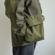 画像をギャラリービューアに読み込む, ALL WEATHER DOUBLE ACTION 2WAY COLLAR JACKET -OLIVE-
