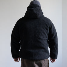 Load image into Gallery viewer, Mountain Reversible Down Boa Hoodie-D.GRAY x BLACK-
