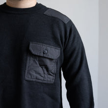 画像をギャラリービューアに読み込む, NON DOWN MILITARY CREW KNIT - BLACK -
