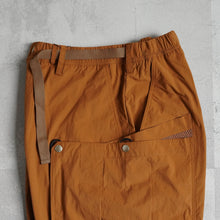 Load image into Gallery viewer, Field Shorts -lt.brown-

