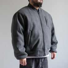 画像をギャラリービューアに読み込む, MELTON MA-1 JACKET  - GRAY -
