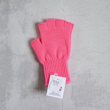 Load image into Gallery viewer, Fingerless glove -pink-
