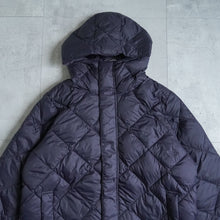 Load image into Gallery viewer, CITY PACKABLE HOOD DOWN JACKET -Dark Navy-
