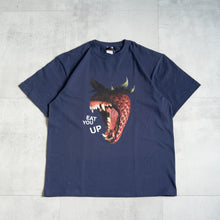 Load image into Gallery viewer, CONFECTIONERIES　EAT YOU UP 　Tシャツ
